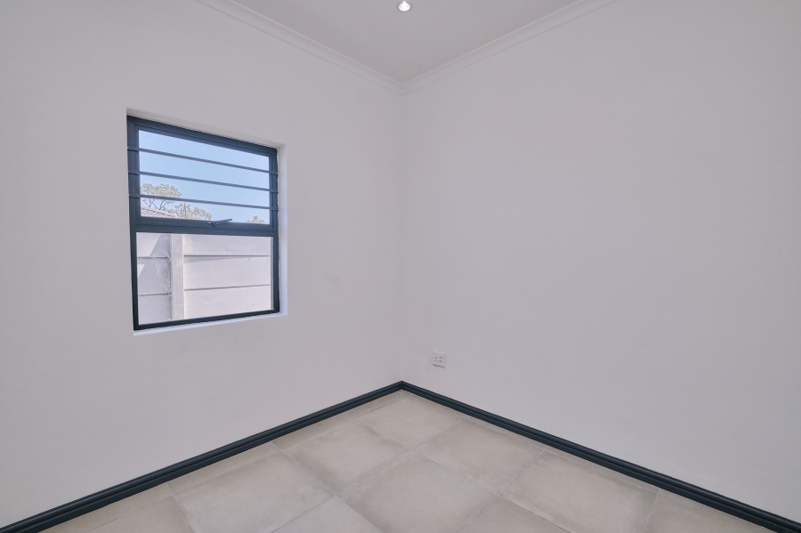 3 Bedroom Property for Sale in Houghton Place Western Cape